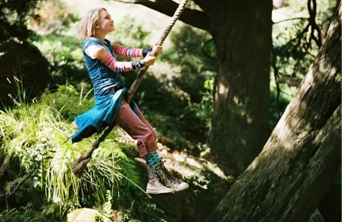 Кадр из фильма Мост в Терабитию