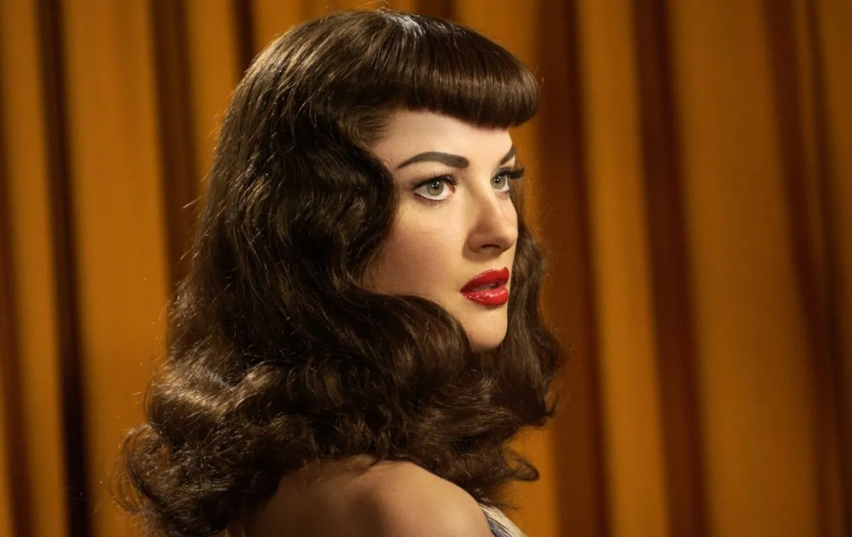 Кадр из фильма Непристойная Бетти Пейдж