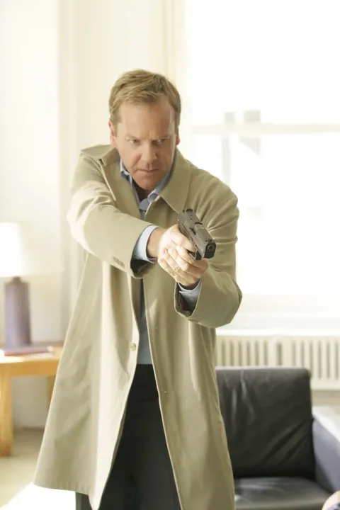 Кадр из фильма 24 часа