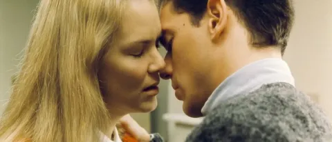 Кадр из фильма Запятнанная репутация