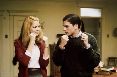 Кадр из фильма Запятнанная репутация