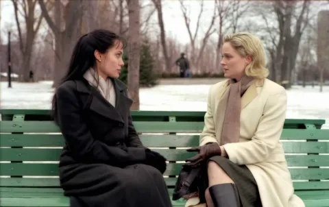 Кадр из фильма За гранью