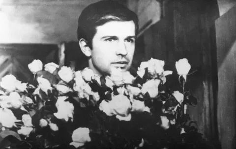 Кадр из фильма Знахарь