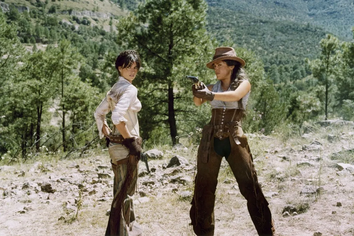 Кадр из фильма Бандитки