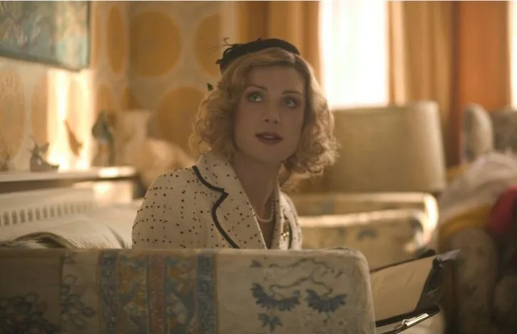 Кадр из фильма Завтрак на Плутоне