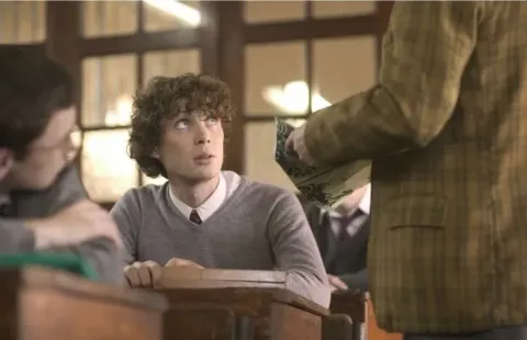 Кадр из фильма Завтрак на Плутоне