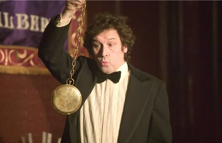 Кадр из фильма Завтрак на Плутоне