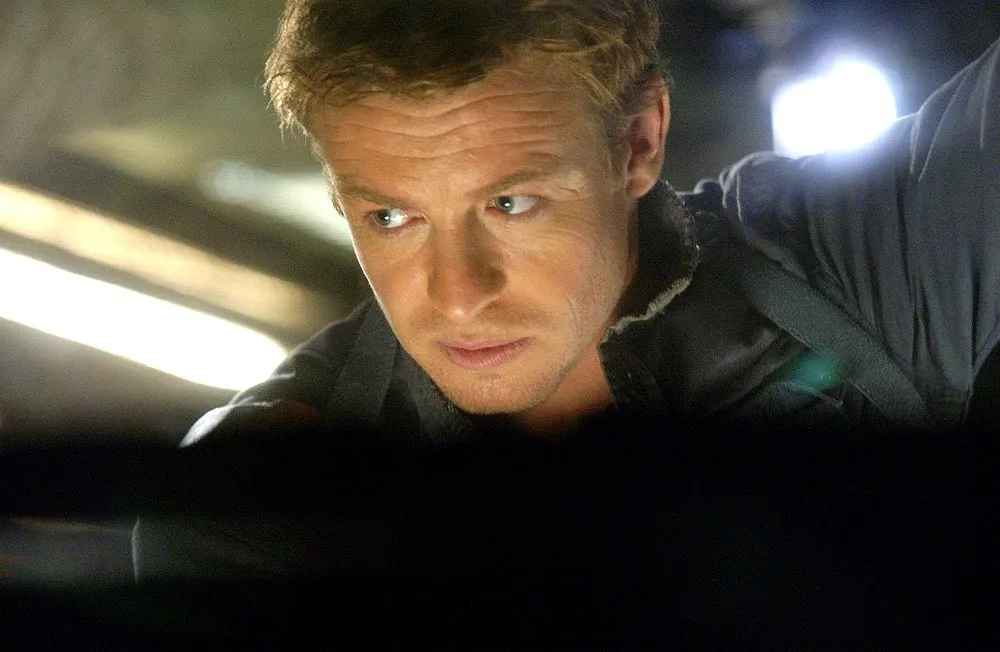 Кадр из фильма Земля мертвых