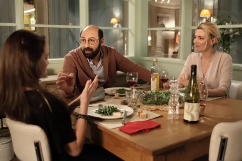 Кадр из фильма Любовь от всех болезней