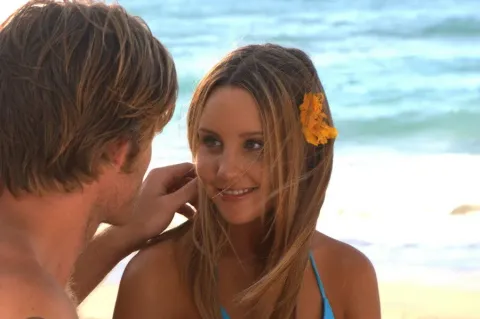 Кадр из фильма Любовь на острове