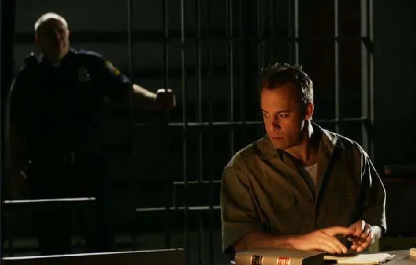 Кадр из фильма Признайте меня виновным