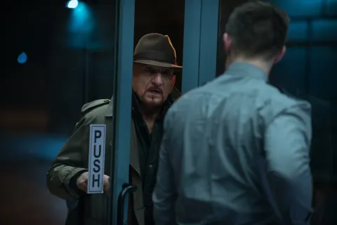 Кадр из фильма Охранник