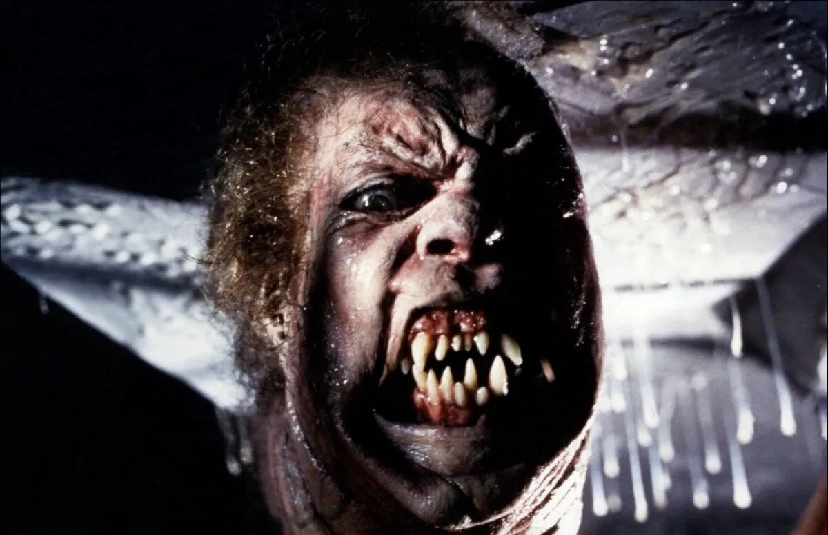 Кадр из фильма Нечто