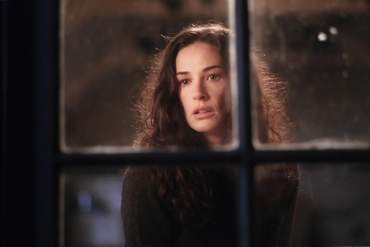 Кадр из фильма Полусвет