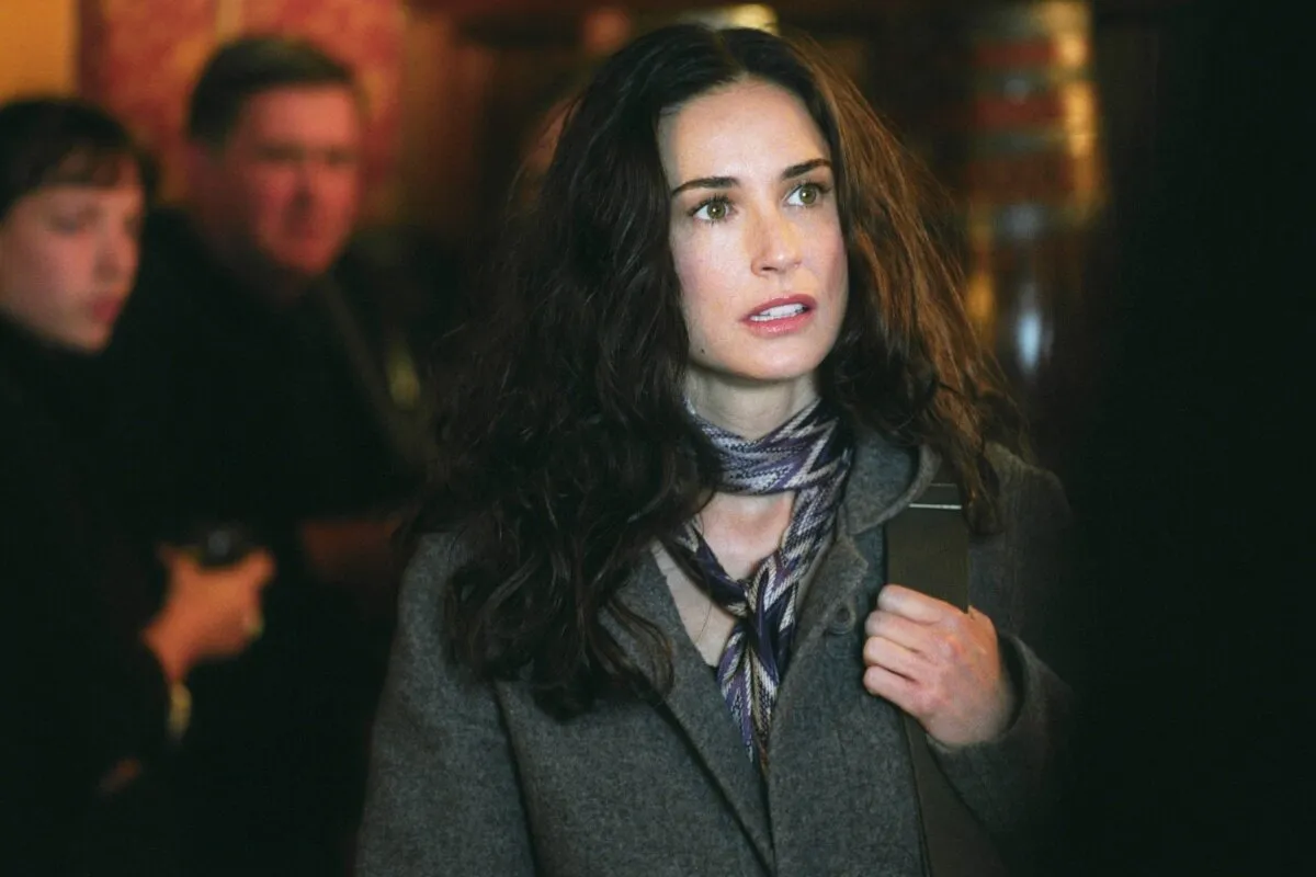 Кадр из фильма Полусвет