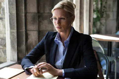 Кадр из фильма Врата тьмы