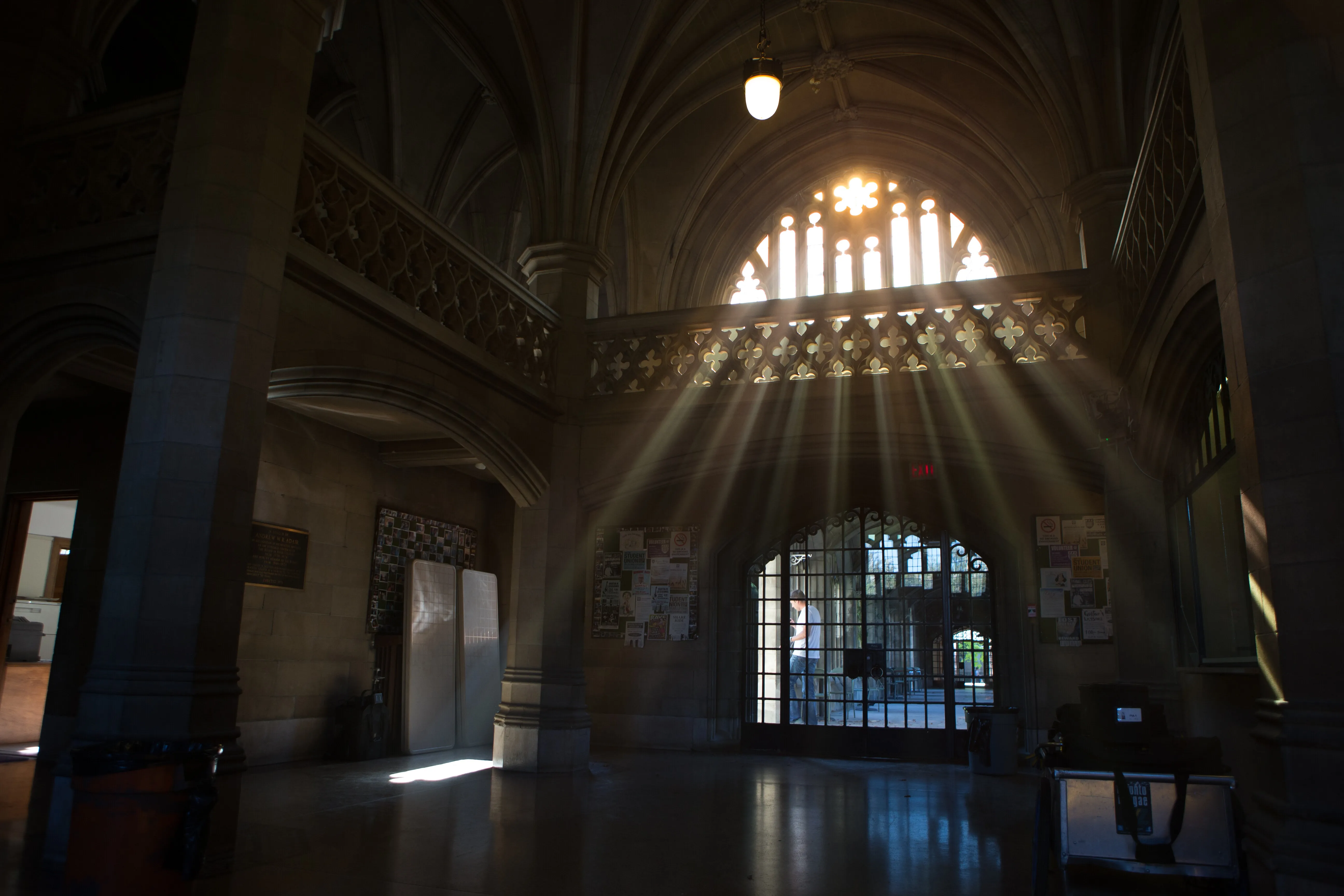 Кадр из фильма Врата тьмы