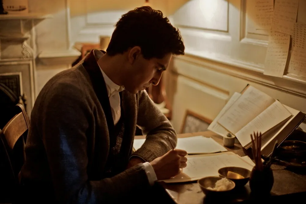 Кадр из фильма Человек, который познал бесконечность