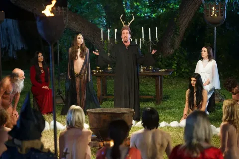 Кадр из фильма Ведьма любви