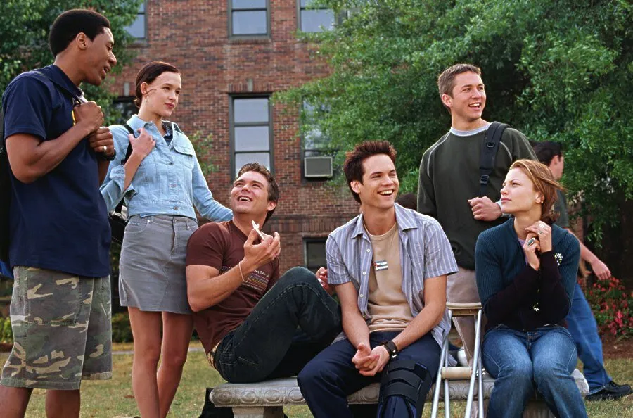 Кадр из фильма Спеши любить