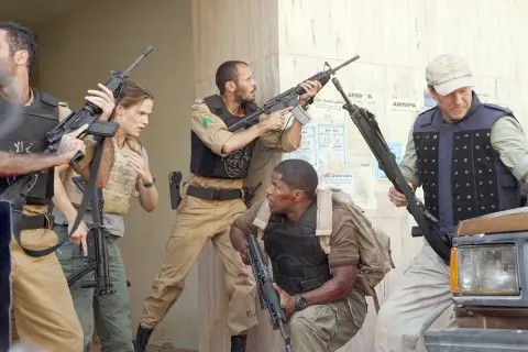 Кадр из фильма Королевство