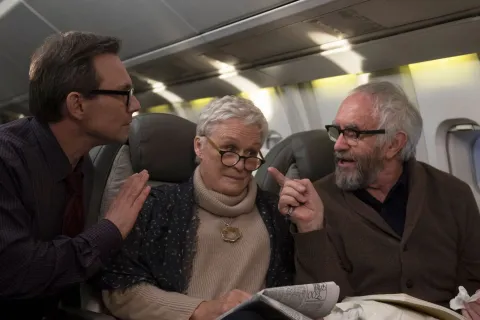 Кадр из фильма Жена