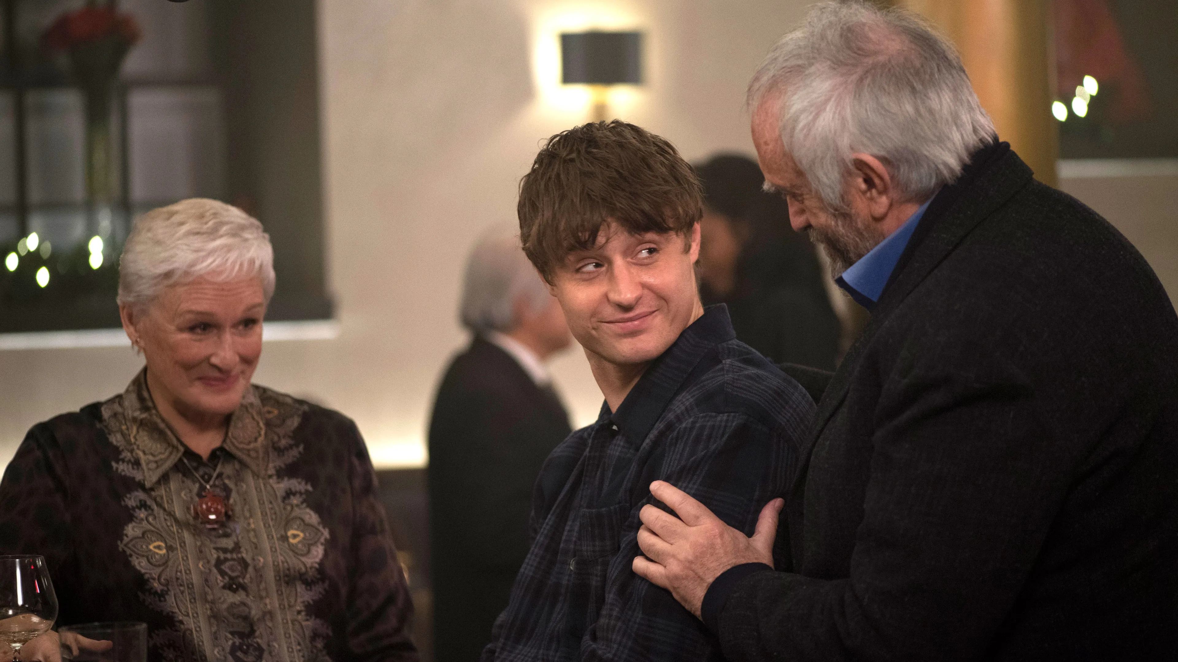 Кадр из фильма Жена