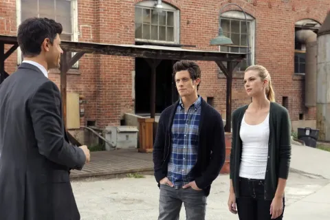 Кадр из фильма Сшиватели