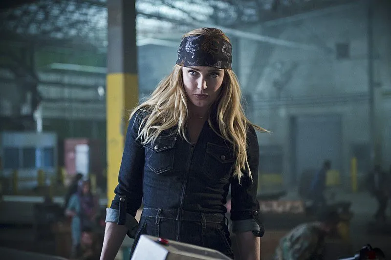 Кадр из фильма Легенды завтрашнего дня