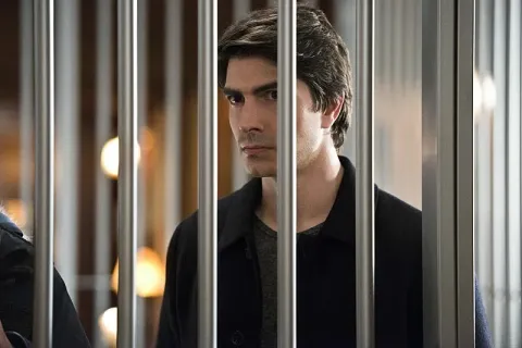 Кадр из фильма Легенды завтрашнего дня