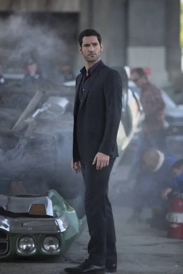 Кадр из фильма Люцифер