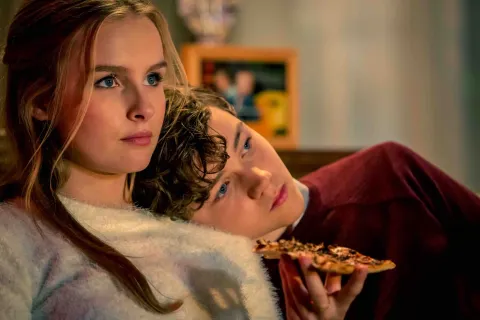 Кадр из фильма Смотри по сторонам