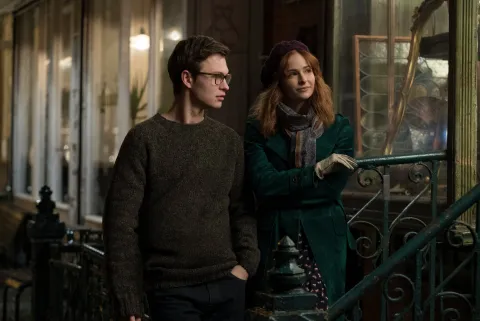 Кадр из фильма Щегол