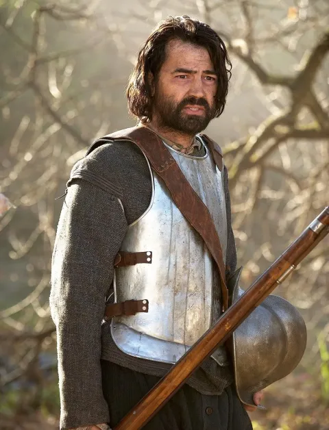 Кадр из фильма Святые и чужие