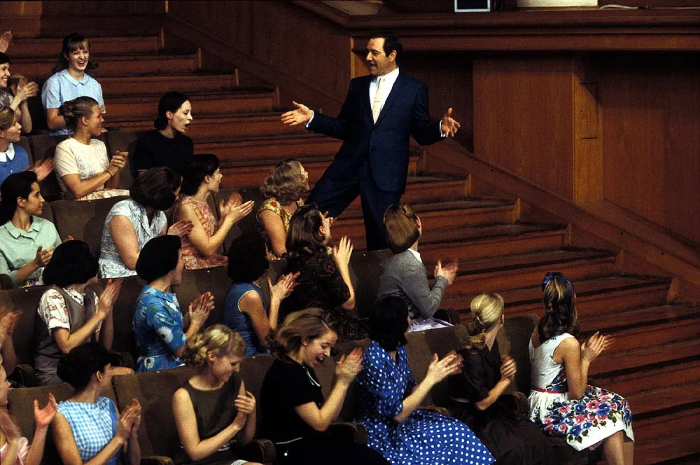 Кадр из фильма У моря