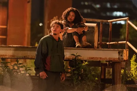 Кадр из фильма Трансформеры: Восхождение Звероботов