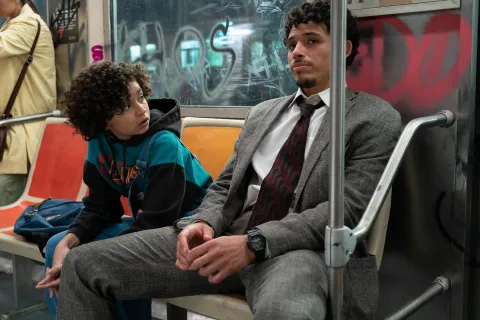 Кадр из фильма Трансформеры: Восхождение Звероботов