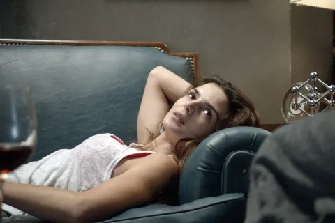 Кадр из фильма В конце туннеля