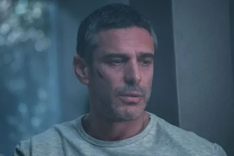 Кадр из фильма В конце туннеля