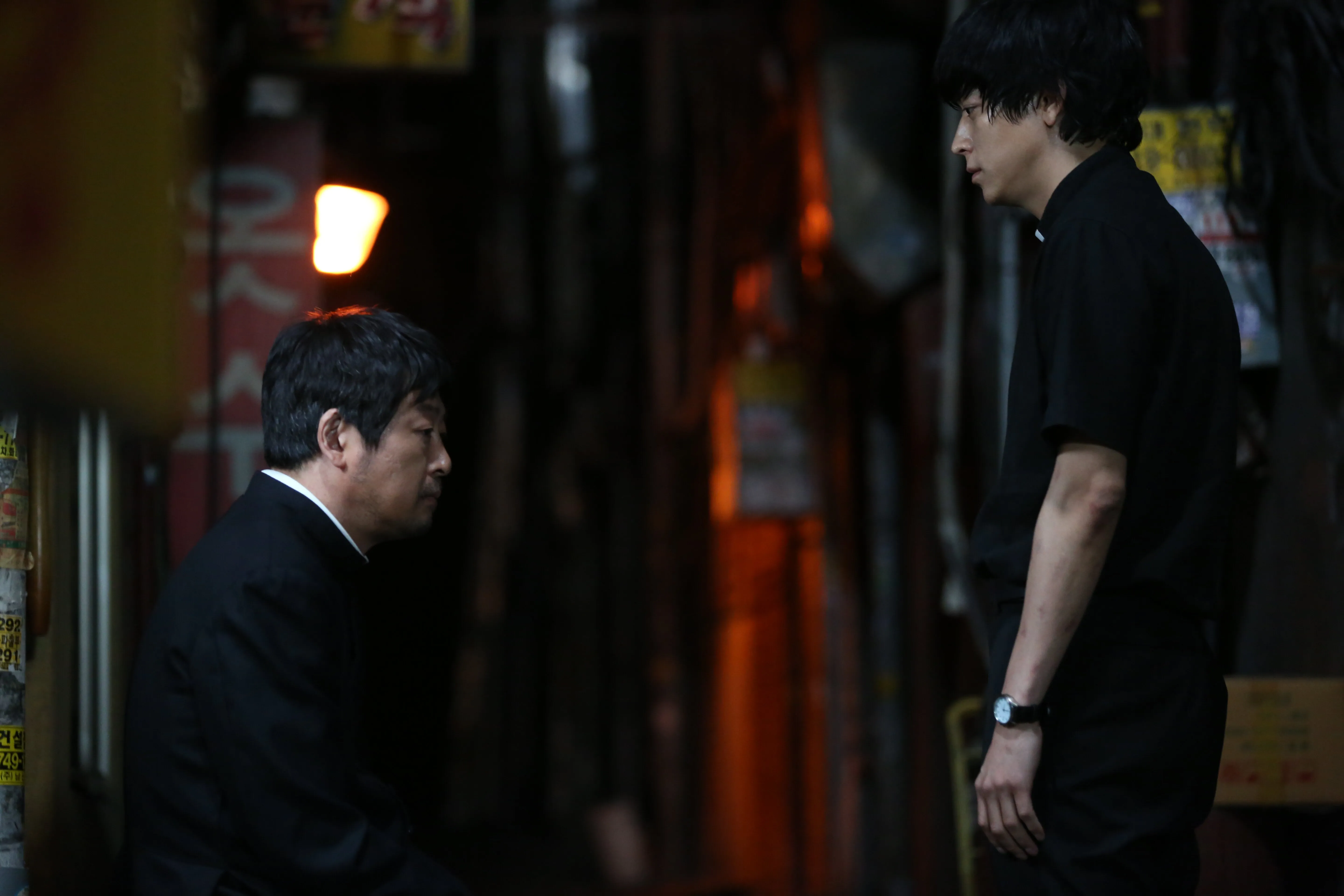 Кадр из фильма Чёрные священники