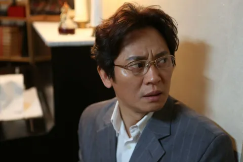 Кадр из фильма Чёрные священники