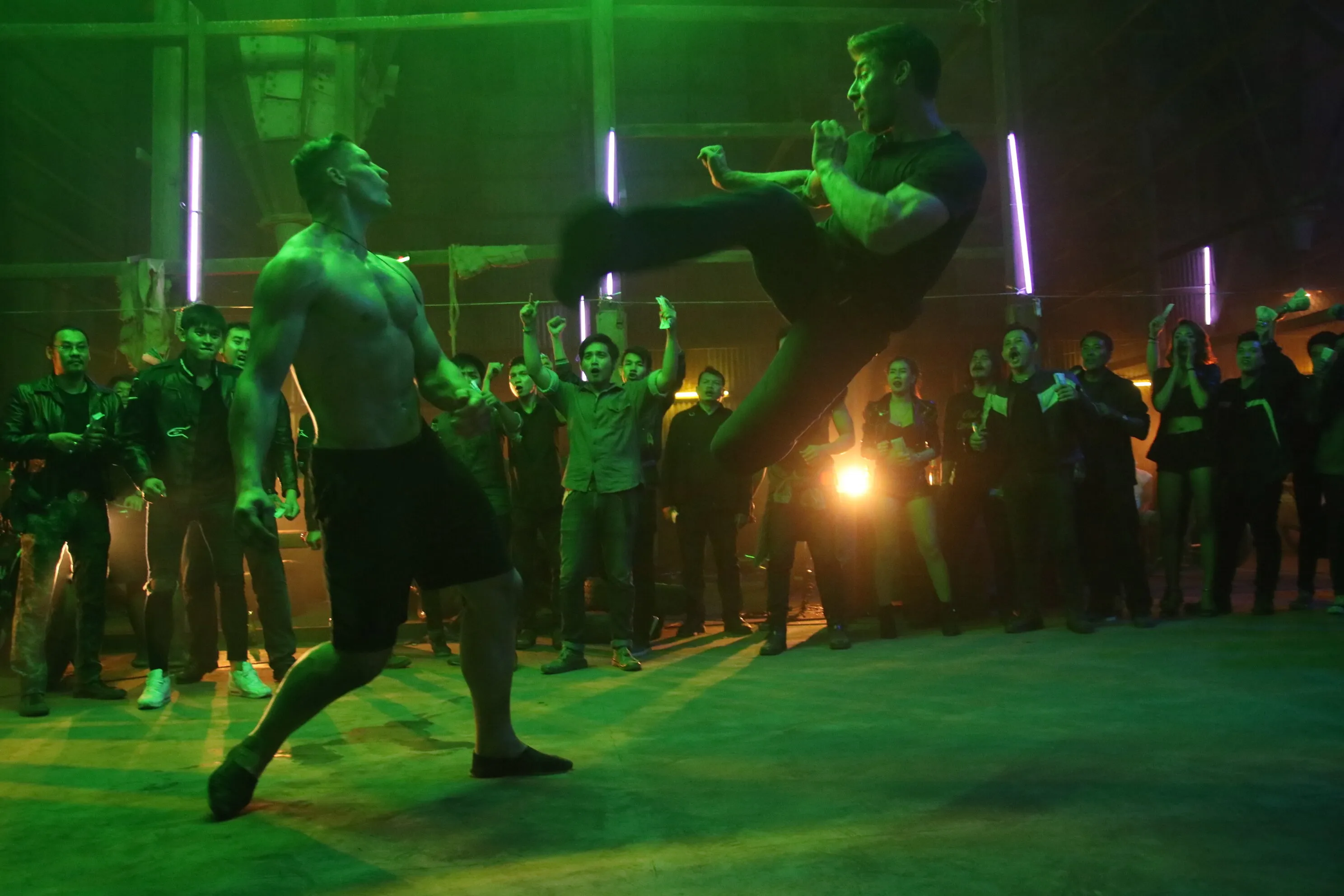 Кадр из фильма Кикбоксер возвращается