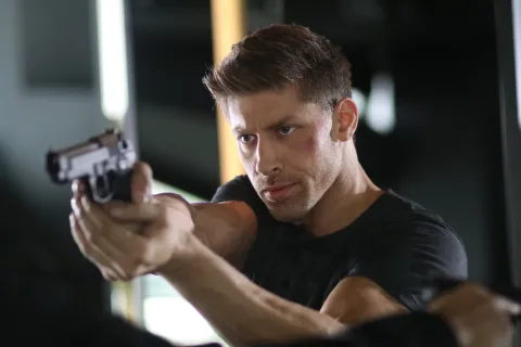 Кадр из фильма Кикбоксер возвращается