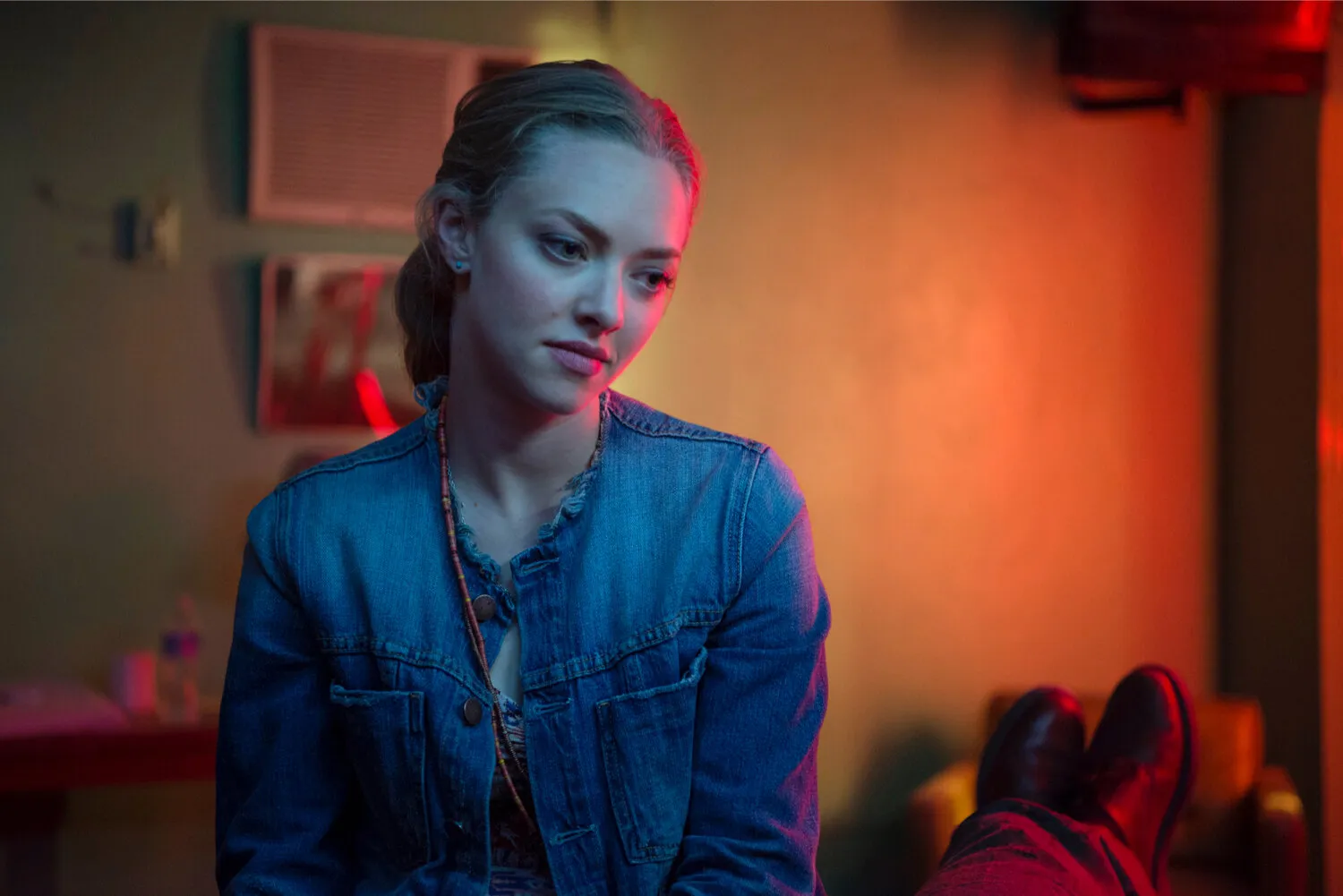 Кадр из фильма Опасный бизнес