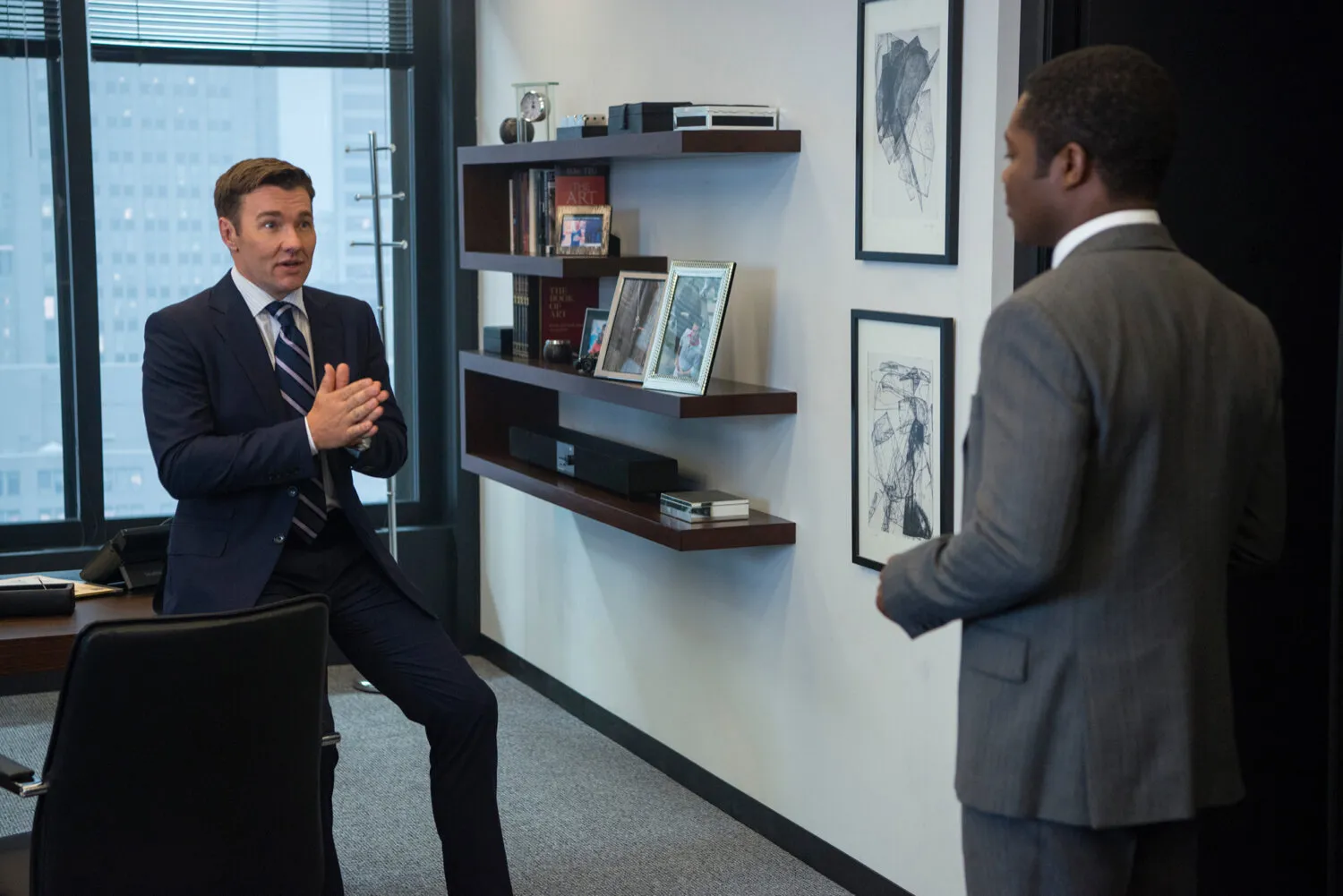 Кадр из фильма Опасный бизнес