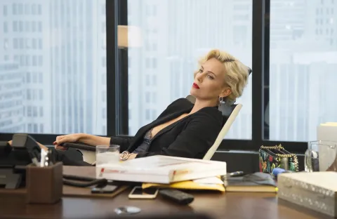 Кадр из фильма Опасный бизнес