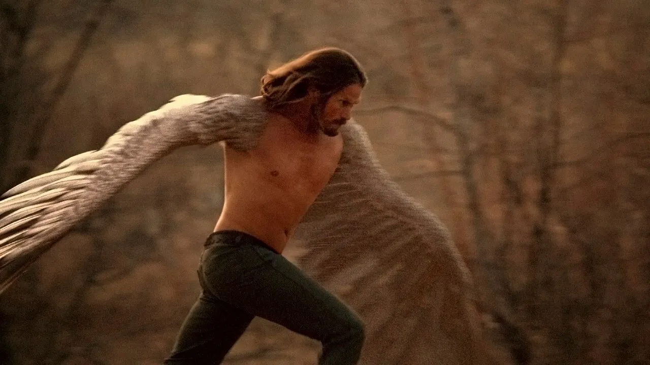 Кадр из фильма Миднайт, Техас