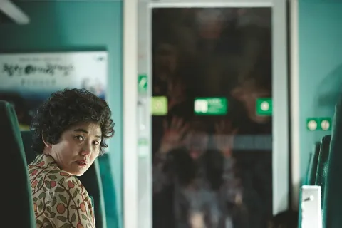 Кадр из фильма Поезд в Пусан