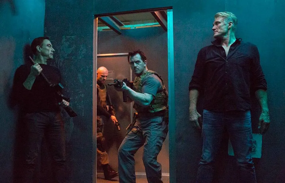 Кадр из фильма Чёрные воды