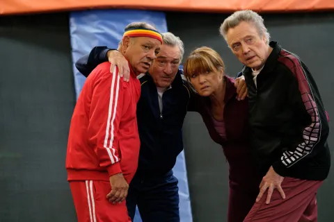 Кадр из фильма Дедушка нелегкого поведения